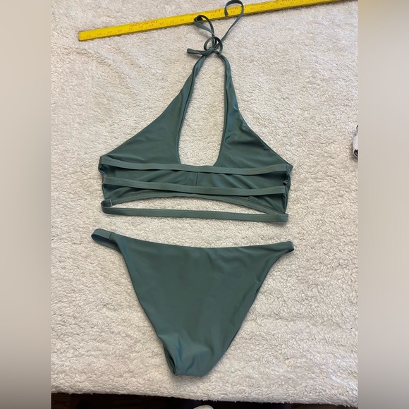 Halter Top Bikini Set size L - Picture 4 of 6